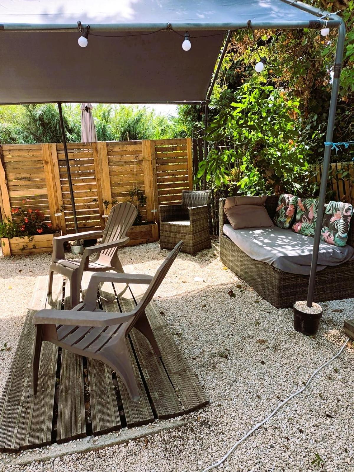 Mas Denis Apartment Arles Exterior photo